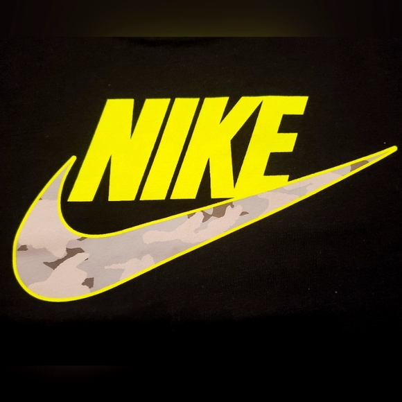 3 Nike Short Sleeve Tees, boys, Various Sizes - Picture 4 of 4